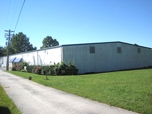 SOLD! ABSOLUTE AUCTION JUNE 15th 1:30pm; FACTORY BUILDING LOCATED IN WILLIAMSBURG, KY - JUST OFF HWY. 25W AND NEAR I-75. $395,000