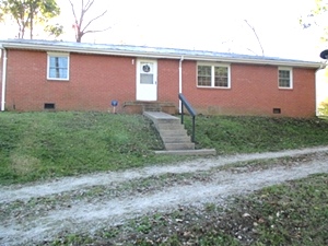 SOLD!  734 Croley Bend Rd., Wmsbg  |  Brick home, 1152sf in a great location only .7 mile from the city limits.